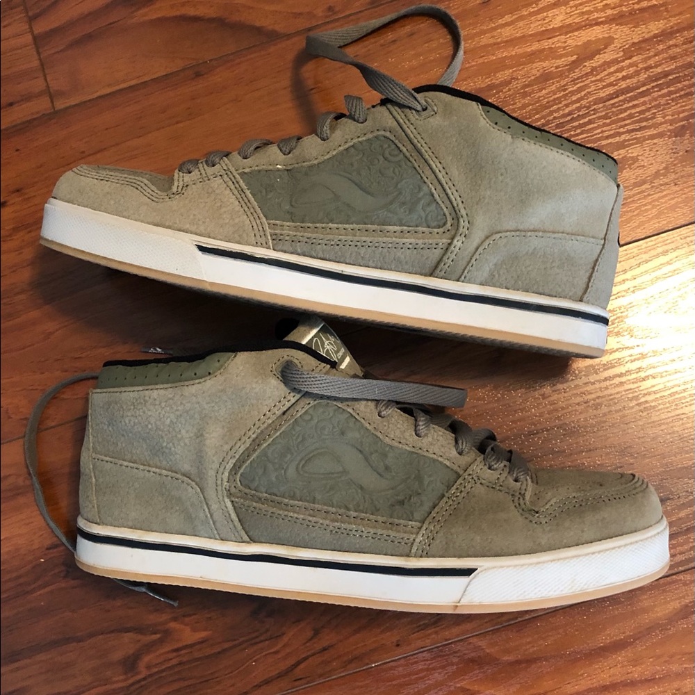 Adio Bam Darklight Skate Shoes Size 12